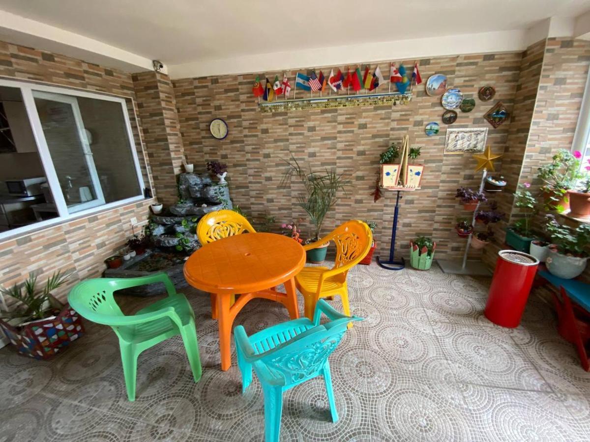 Guest House Ocean Force Батуми Екстериор снимка