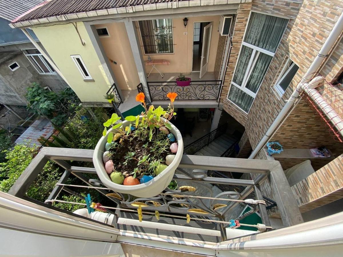 Guest House Ocean Force Батуми Екстериор снимка